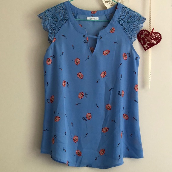 Maurices Tops - Maurices floral perfect blouse